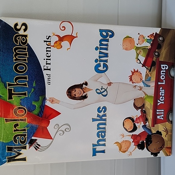 Marlo Thomas and friends thanks and giving all year long design by dan potash - Picture 1 of 5